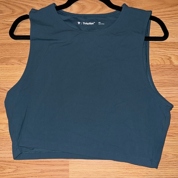 Aritzia Tops - Aritzia TnAction Muscle Tank Size 2XL